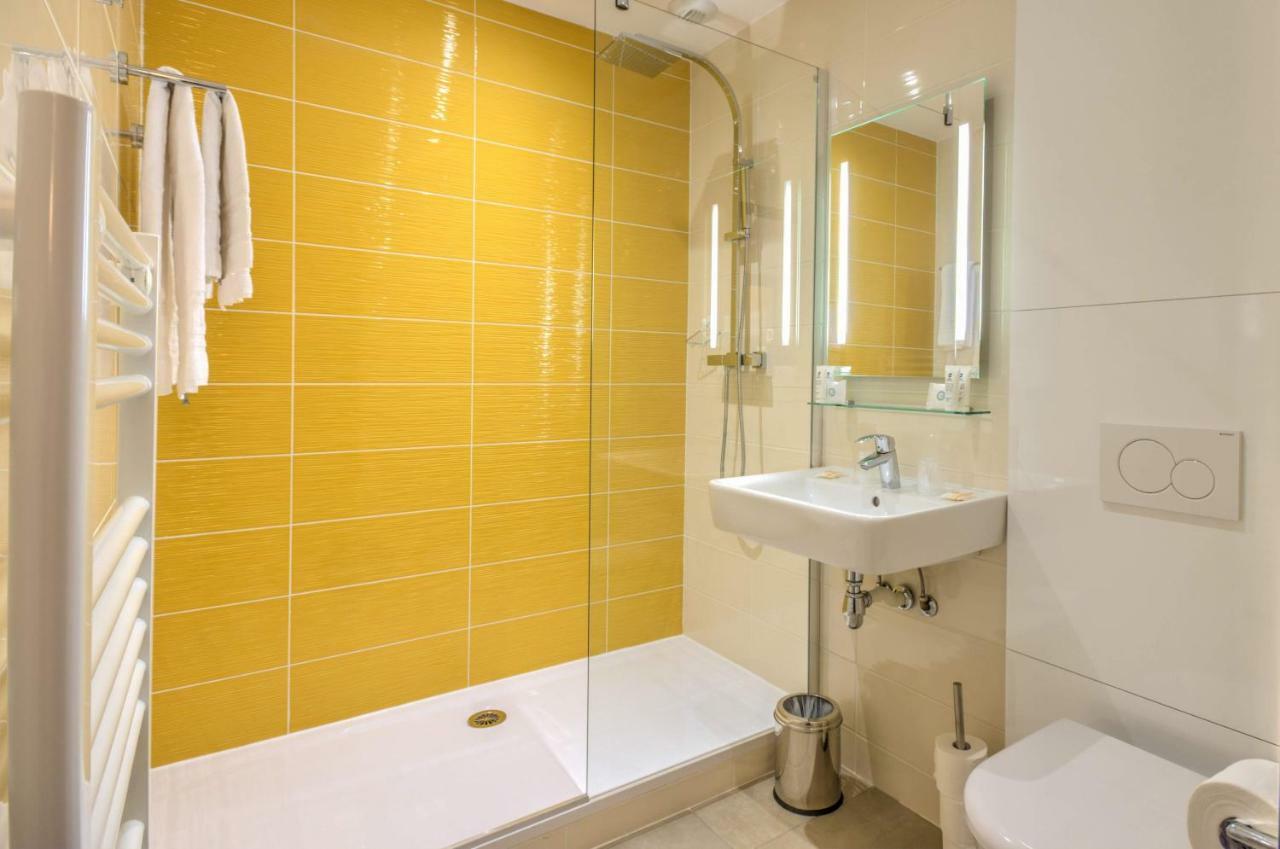 Best Western Domaine De Roquerousse سالو دو بروفونْسْ المظهر الخارجي الصورة