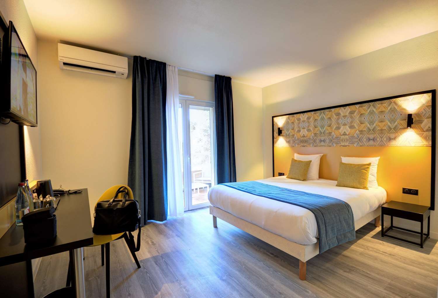 Best Western Domaine De Roquerousse سالو دو بروفونْسْ المظهر الخارجي الصورة
